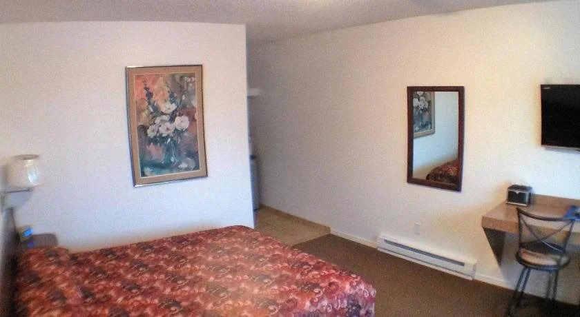 Col-Pacific Motel