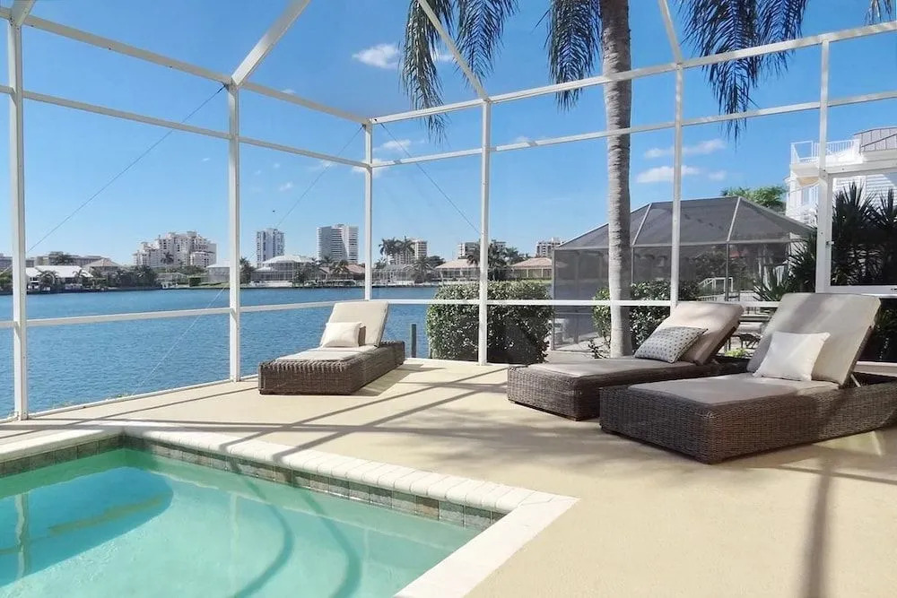 SMARCO919 5 Bedroom Holiday Home by Marco Naples Vacation Homes