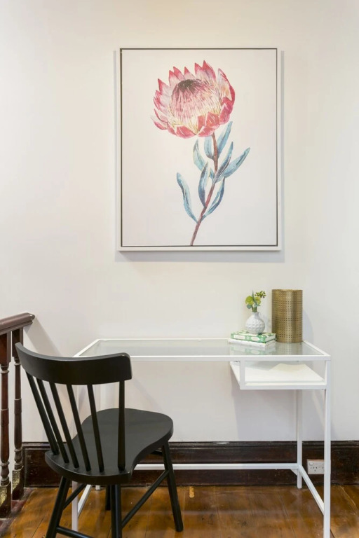Spacious 3 Bedroom Minutes To CBD