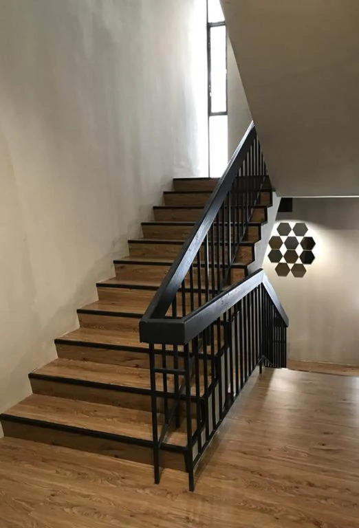 Monaco Boutique Hotel Sadong Jaya