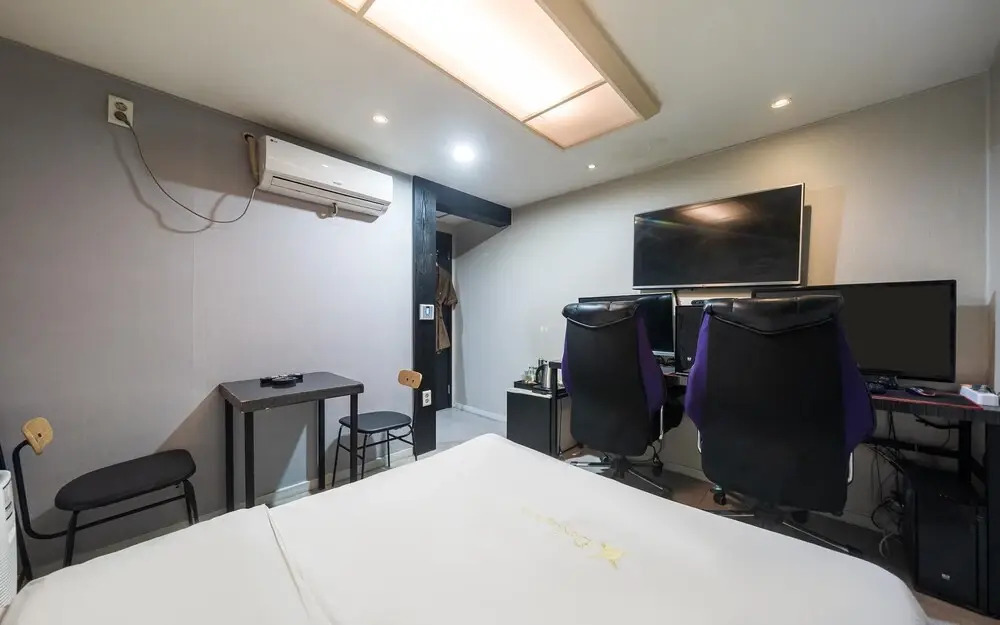 Bucheon DonquiHotel