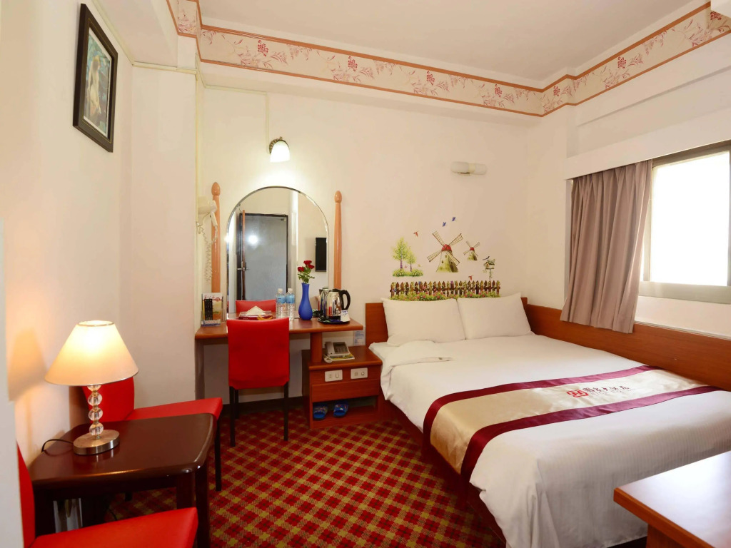 LI QING Hotel