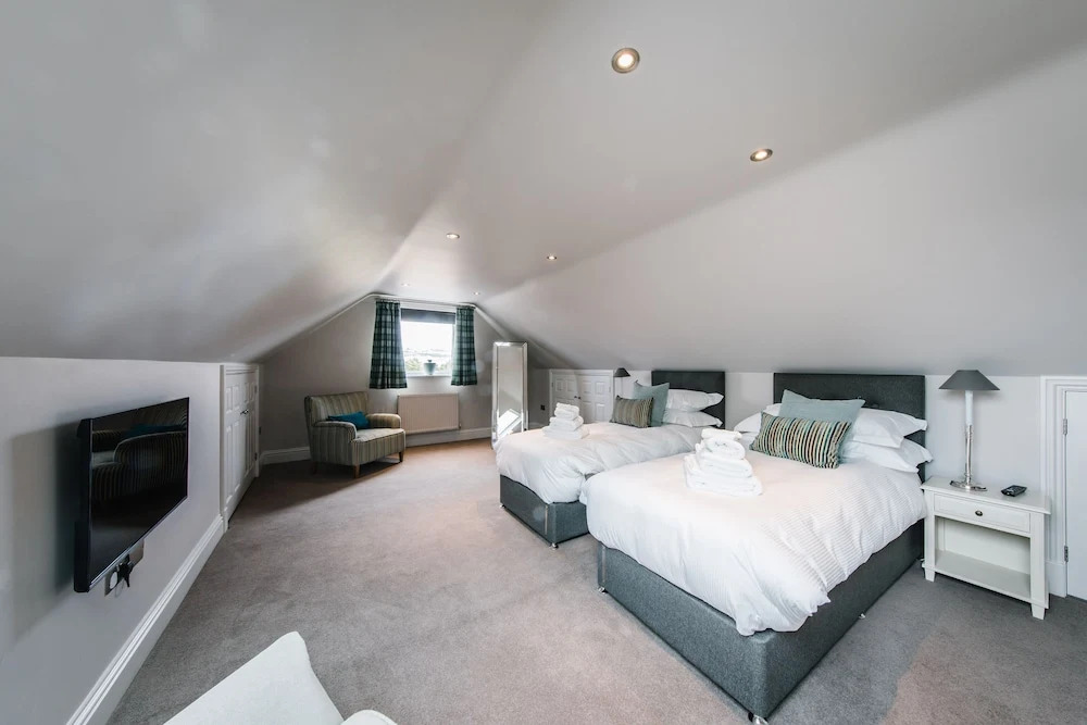 Carus House @ Carus Green