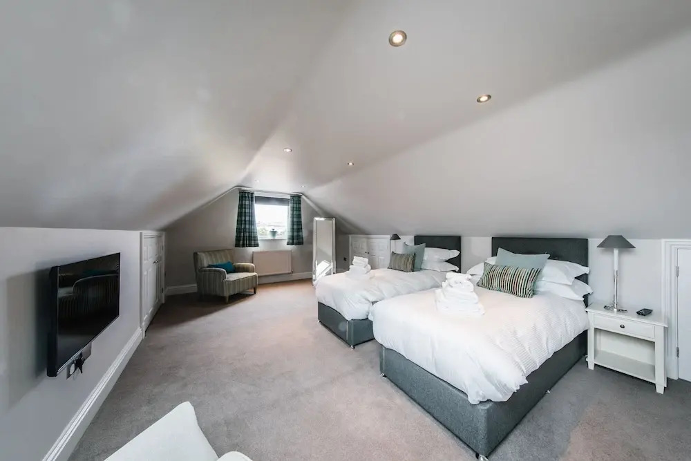 Carus House @ Carus Green