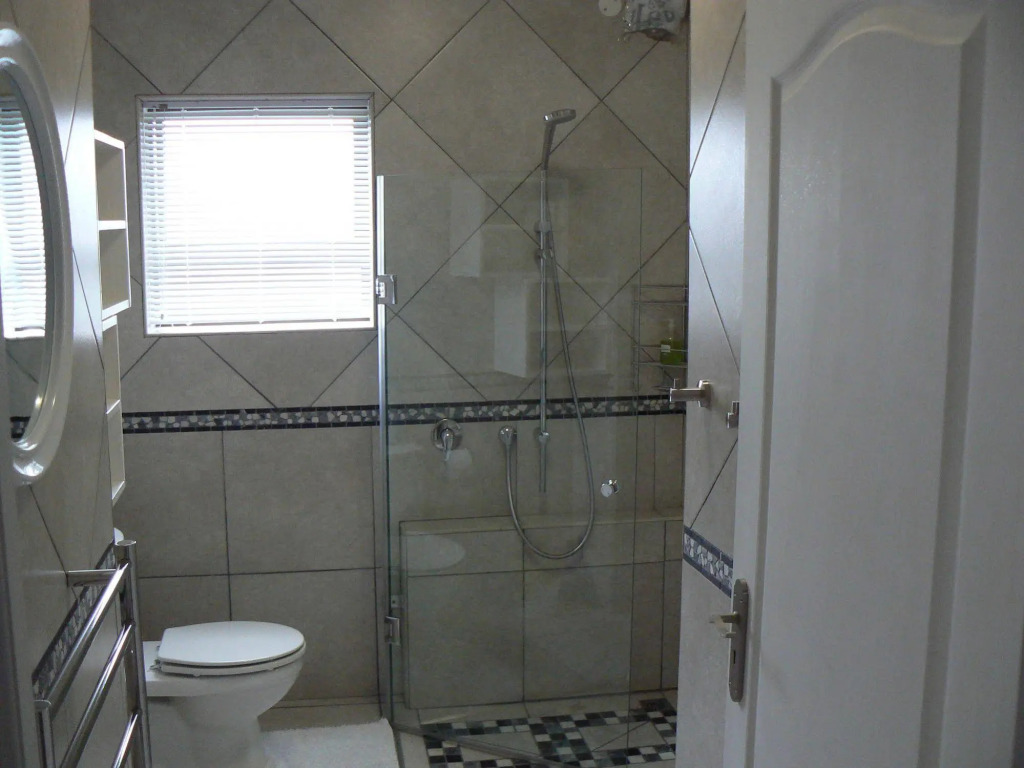 Van den Bergs Guesthouse B&B