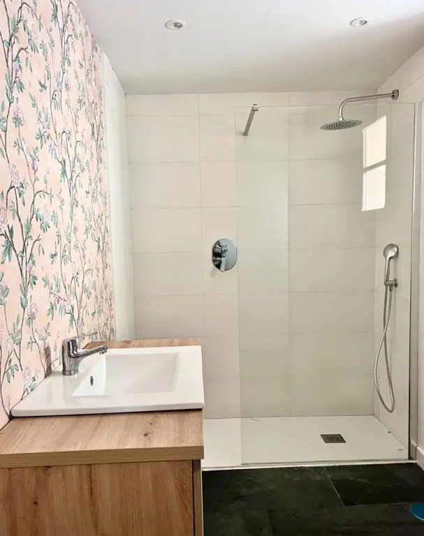 Hostel Baqueira - Refugi Rosta - ALANIEVE