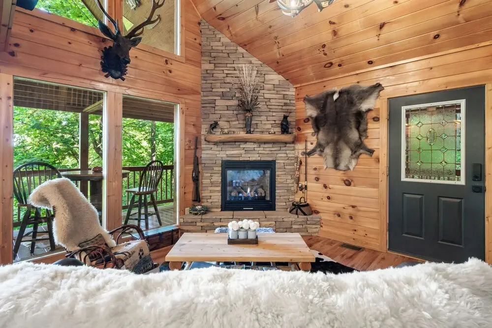 'bear Mountain Chalet' in Sevierville w/ Hot Tub