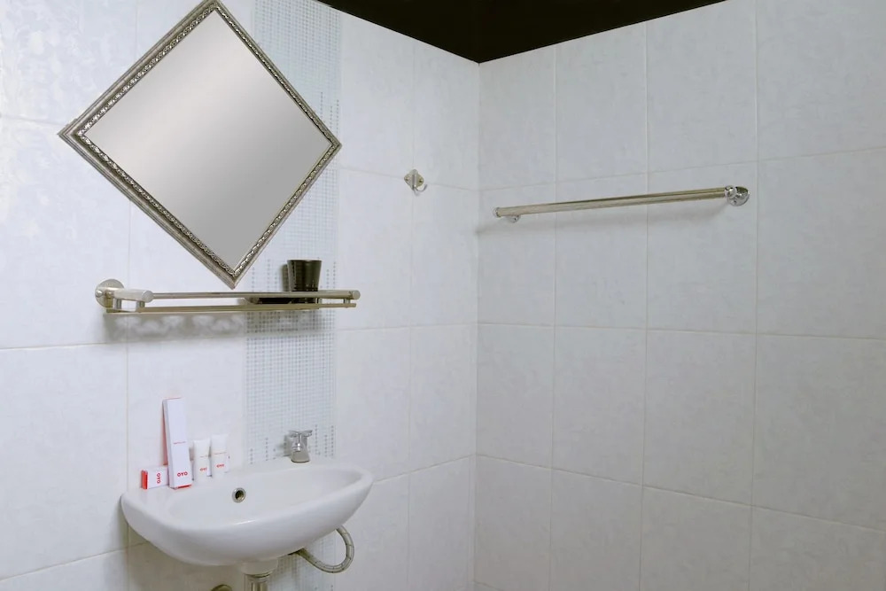 OYO 1386 Hotel Grand Gabelo