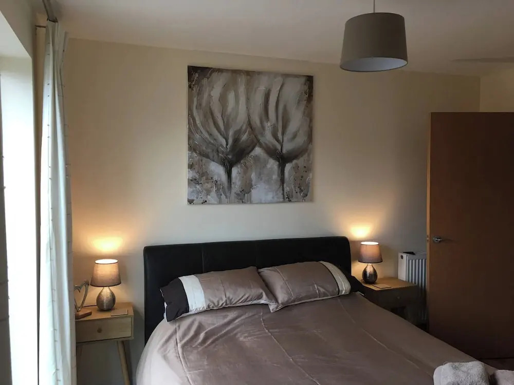 Riverside Penthouse 2BR & 2 Bath 2 Parking View Near St Neots