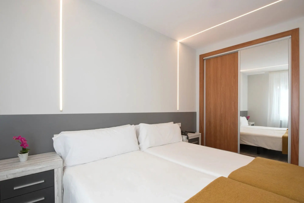 Hotel Oros by Nexta