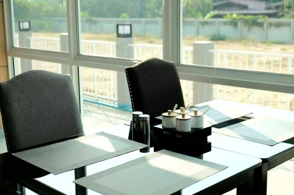 Chaisaeng Villa