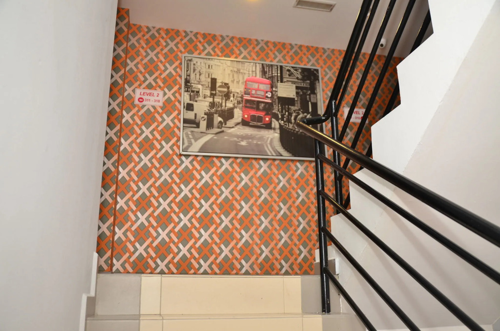 DMetro Hotel