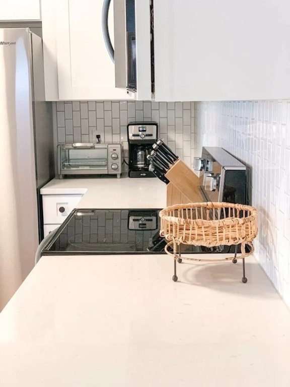 Fully Renovated 3/2 Private Beachside Home 3 Bedroom Home