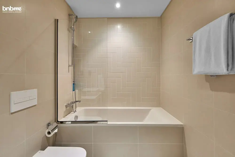 bnbme | Marina Vista Tower | 1 BDR