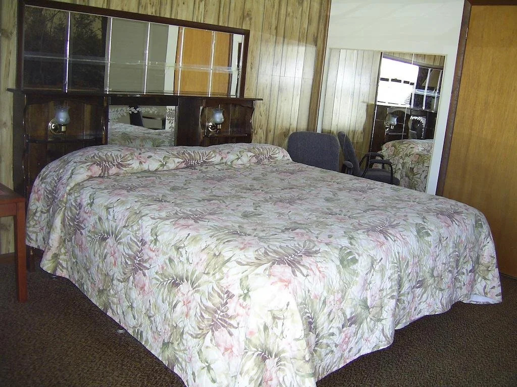 Cedar Grove Motel