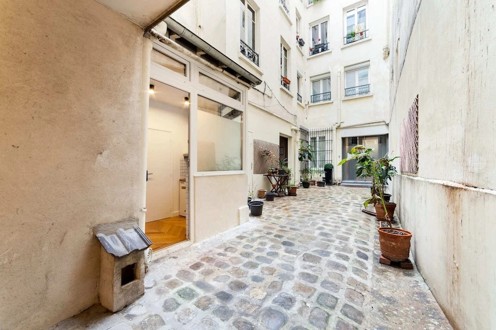 Stylish Apartment in the Heart of Paris