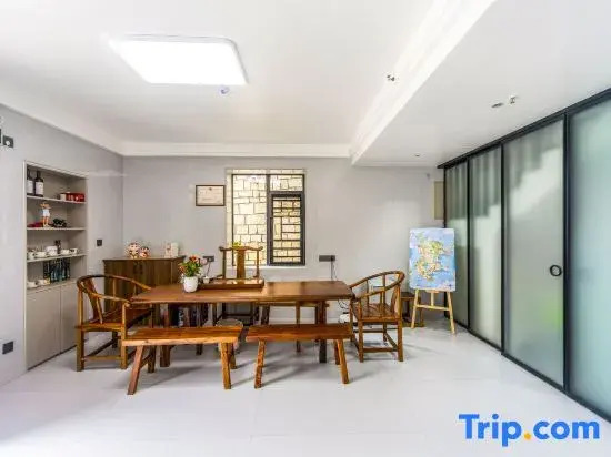 Naisi·Nice Design Guesthouse (Blue Tears Scenic Spot Mojing Village Coastal Beach)