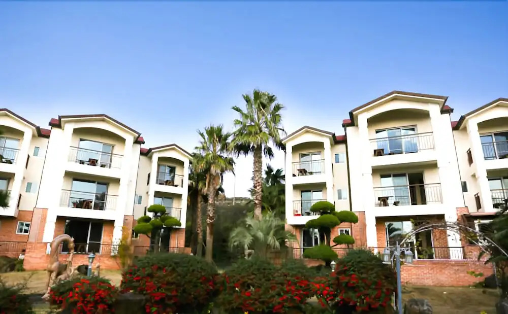Sunnyvill Resort