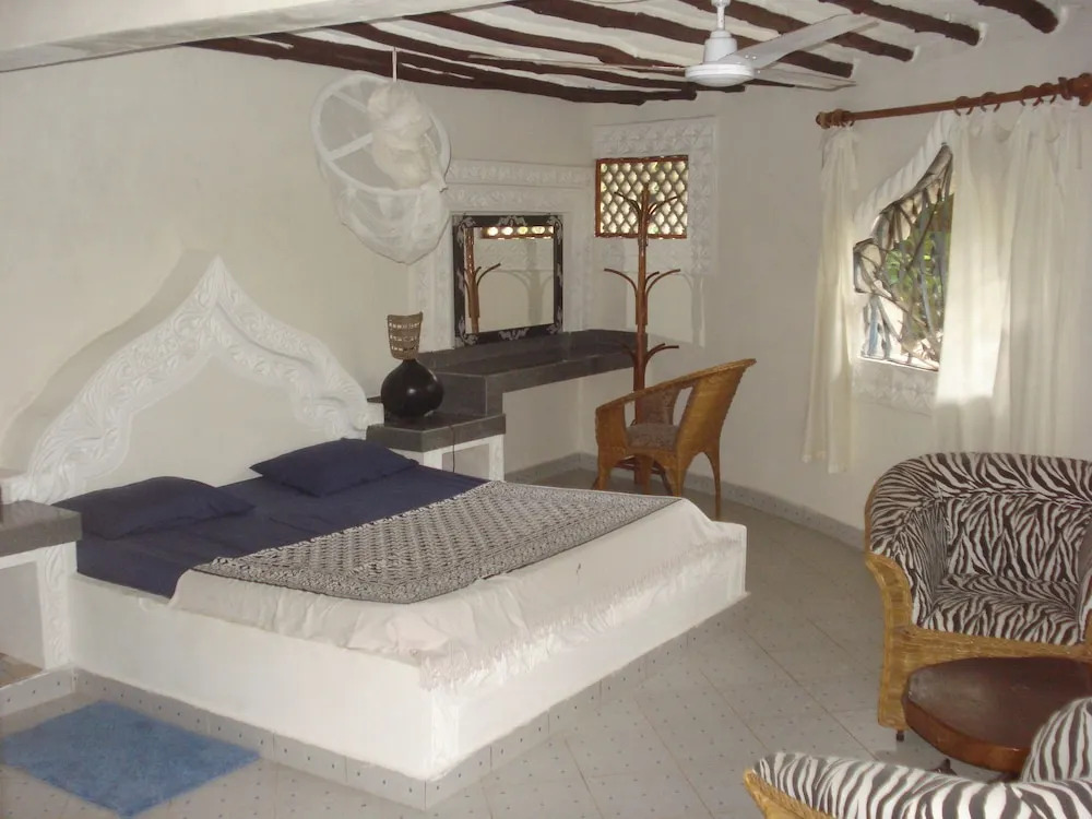 Coconut Beach Apartments
