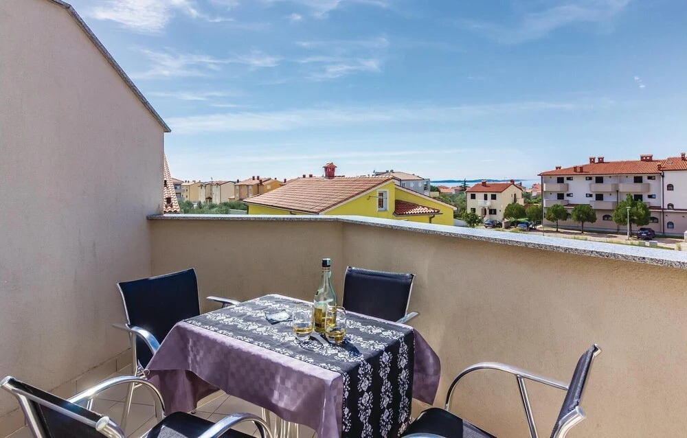 Beautiful Home in Vodnjan With Wifi and 2 Bedrooms