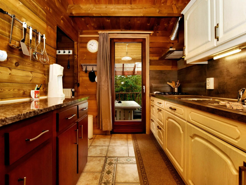 Cosy chalet in Barvaux with fenced garden