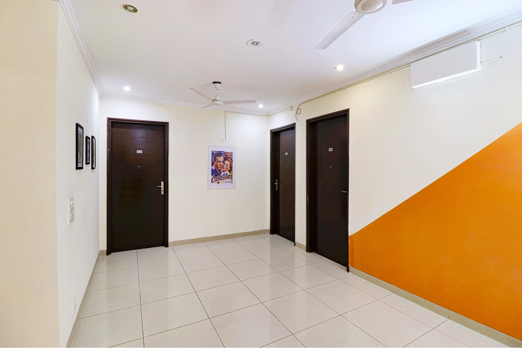 FabHotel Rivlet Premium