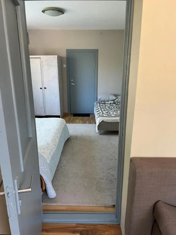 Topoliu 16 Guesthouse