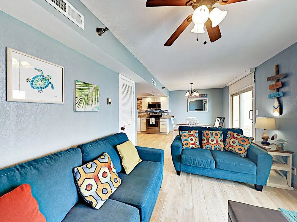 Hip Gulf-Side Unit 1004 - 1 Br Condo