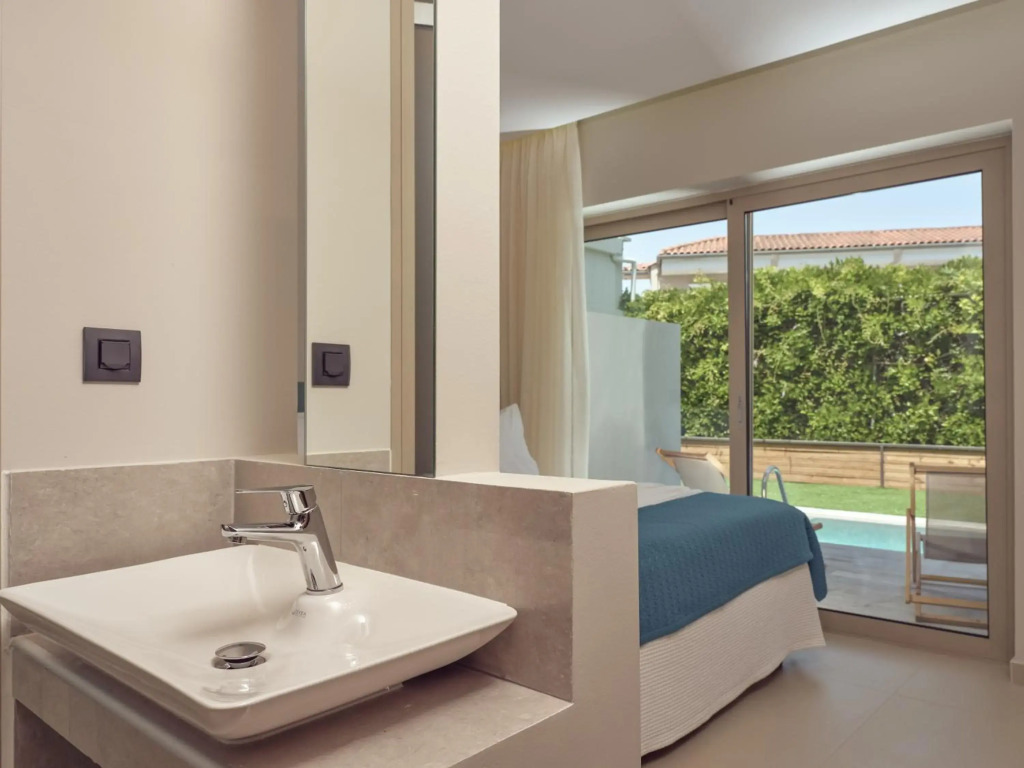 Azure Resort & SPA