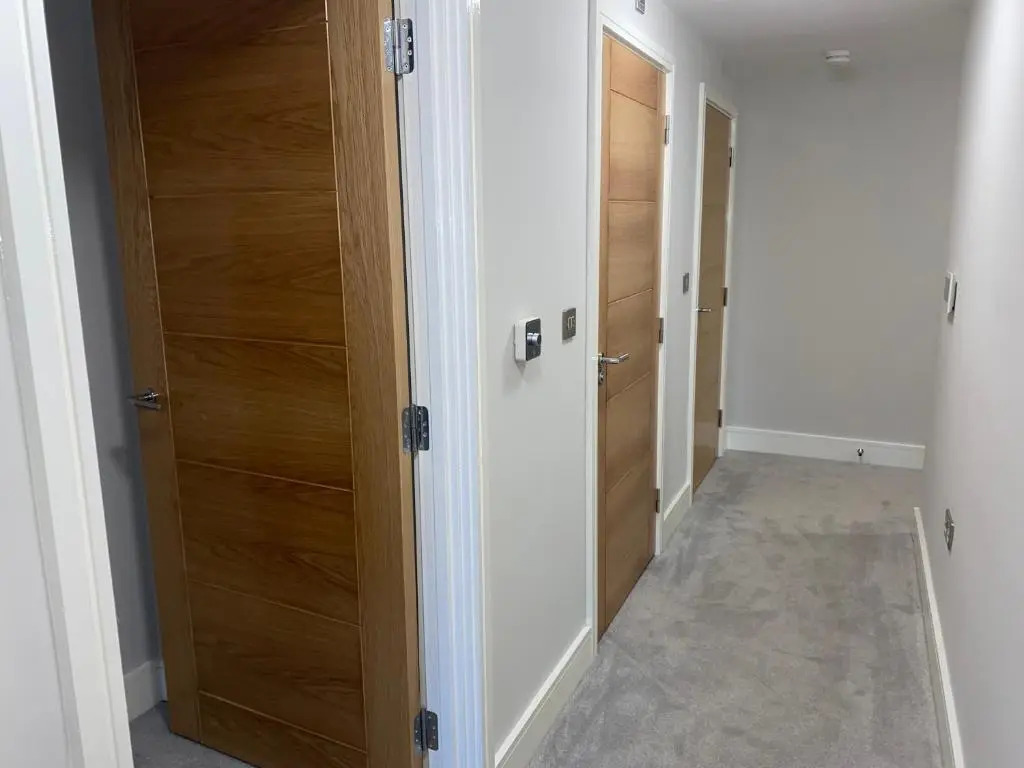 Roomotel - Oakview Moseley