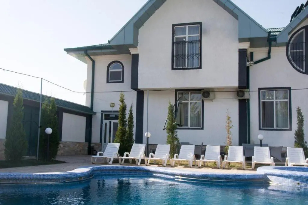 B&B Lake House Hotel