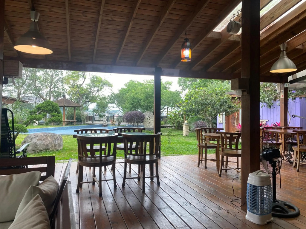 Moon River Villa