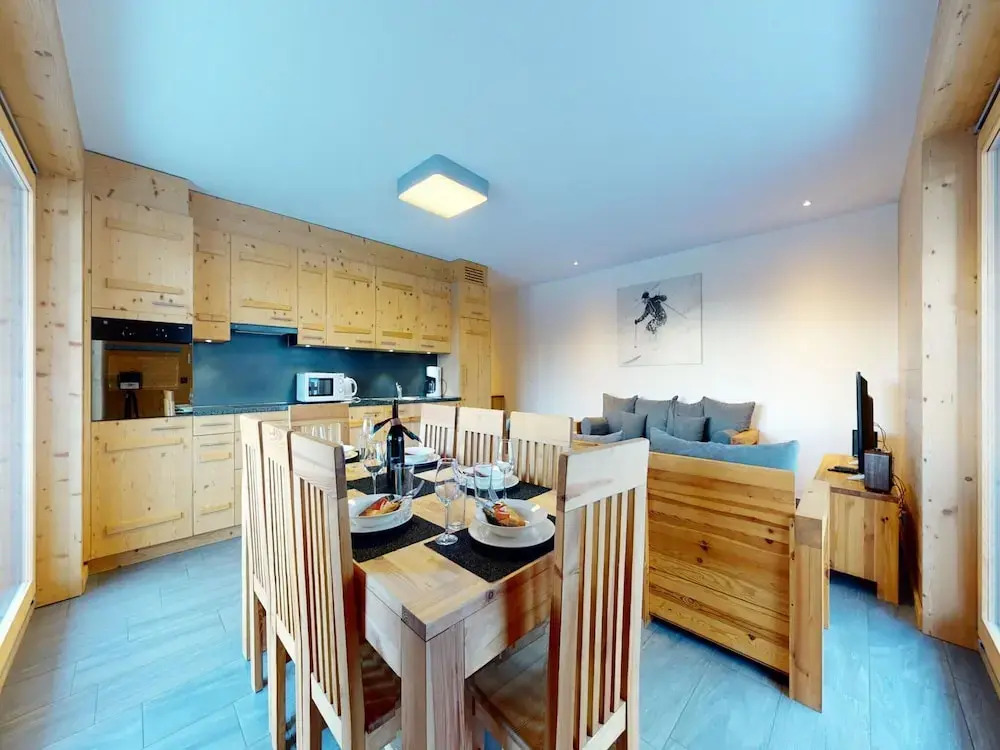 Les Mayens MB 001 - Luxury Apartment 8 Pers