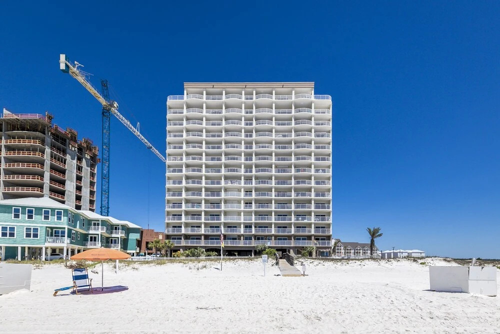 Royal Palms 603