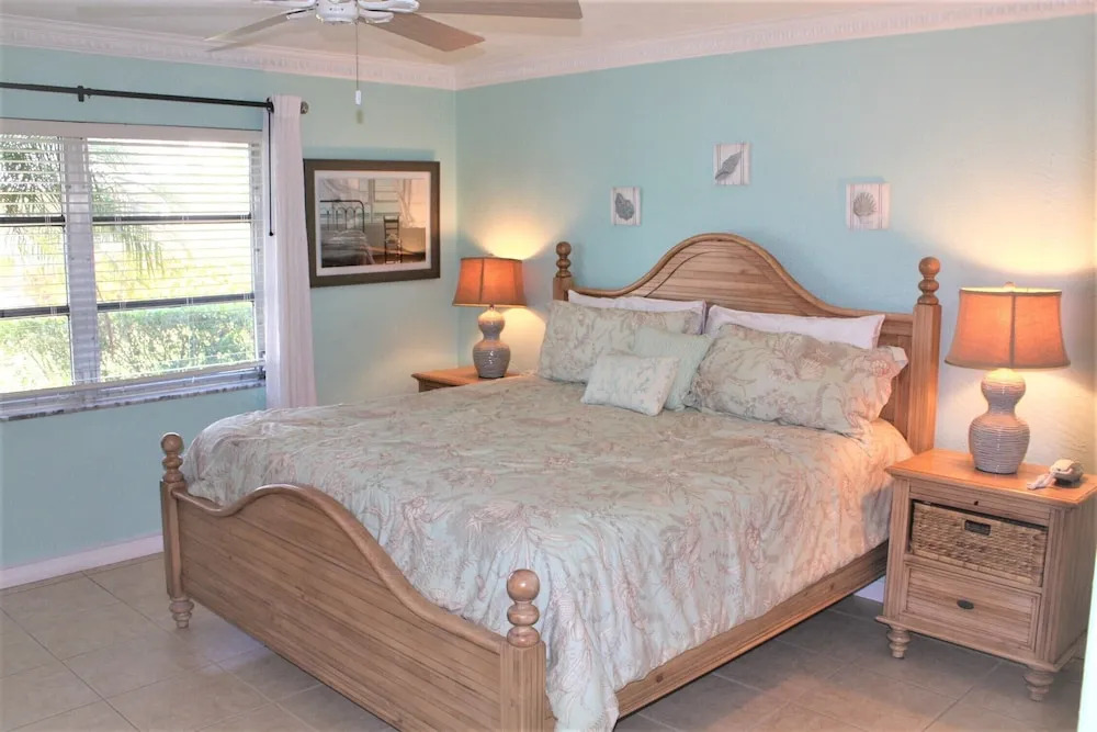 Jamaica Royale 052 Great Updates And Close To The Pool! 1 Bedroom Villa