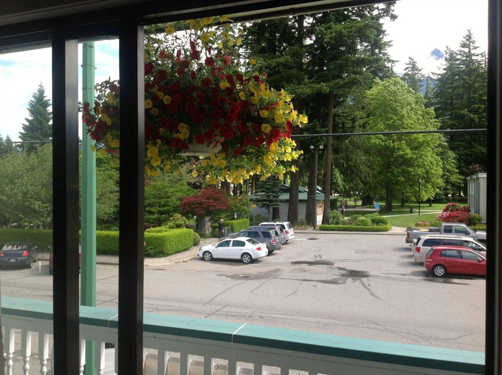 Inn The Mountains, an Ascend Collection Hotel