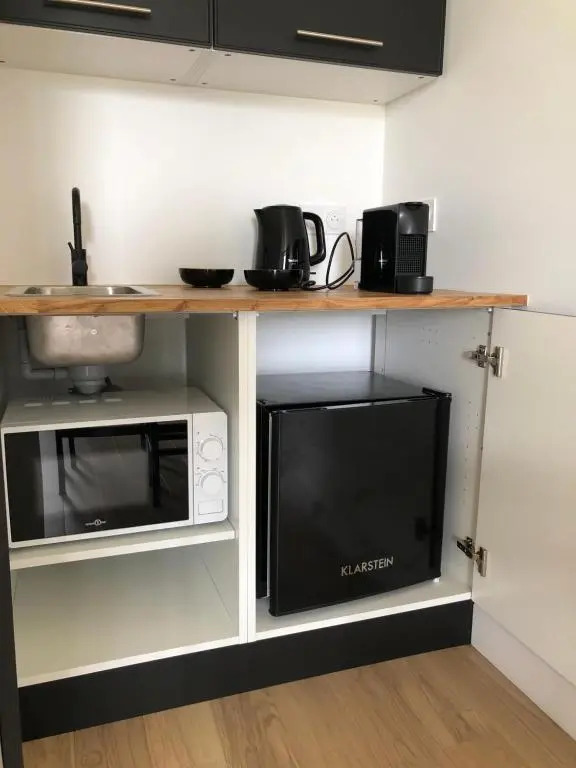 Chambre indépendante au Manoir de la Célinais côté jardin