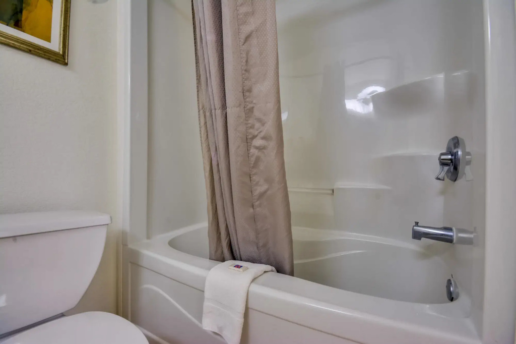 Motel 6-Biloxi, MS - Beach