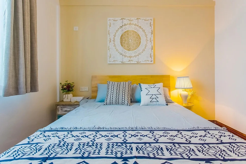 Locals Boutique Apartment Jiuzhou Port.7