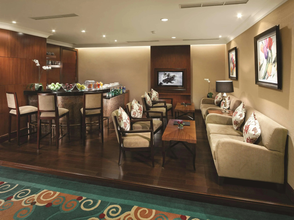 Отель Shangri-La Jakarta