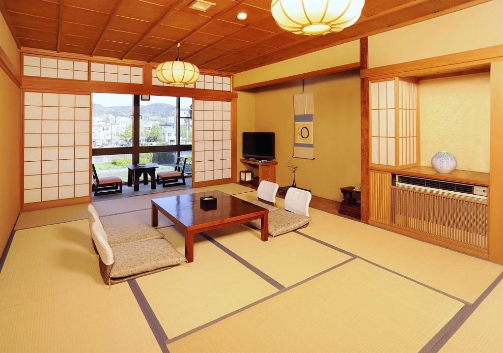 Tazuru