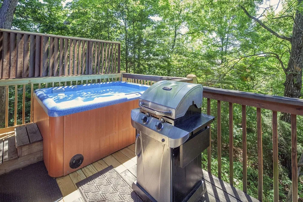 Best of Both Worlds by Eagles Ridge Resort