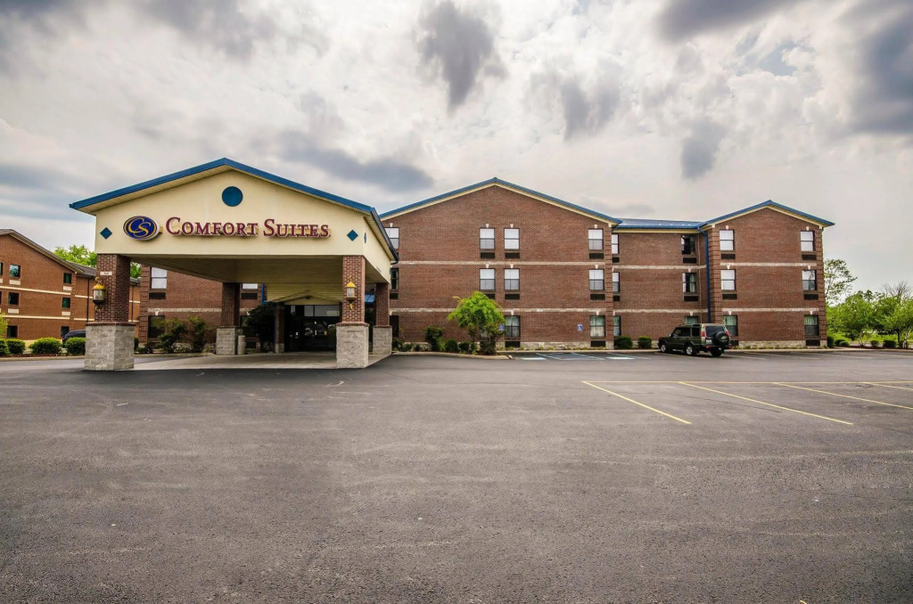 Quality Suites Jeffersonville - Louisville North