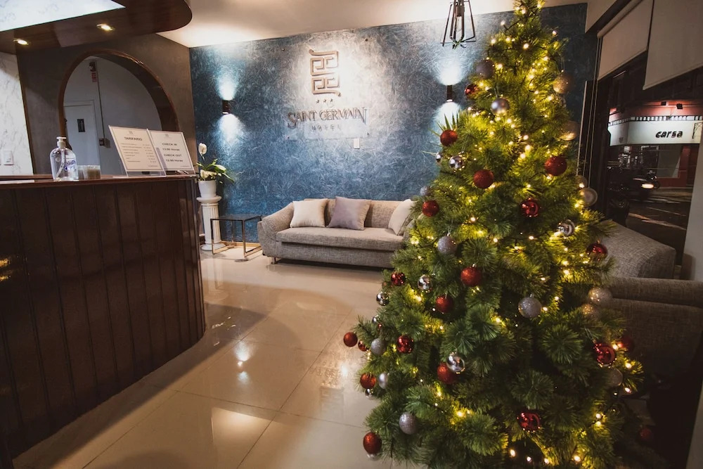 Saint Germain Hotel