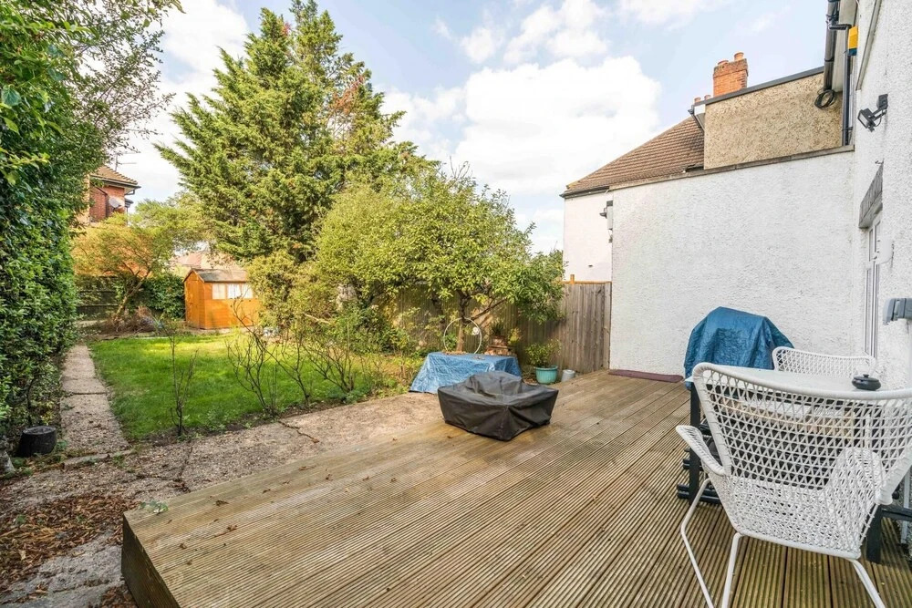 NEW Lux 3BD Family Home W/garden - North London
