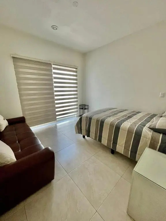 Casa turquesa pie de playa Mazatlan (Brujas)