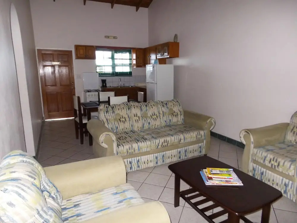 Caribbean Inn & Suites