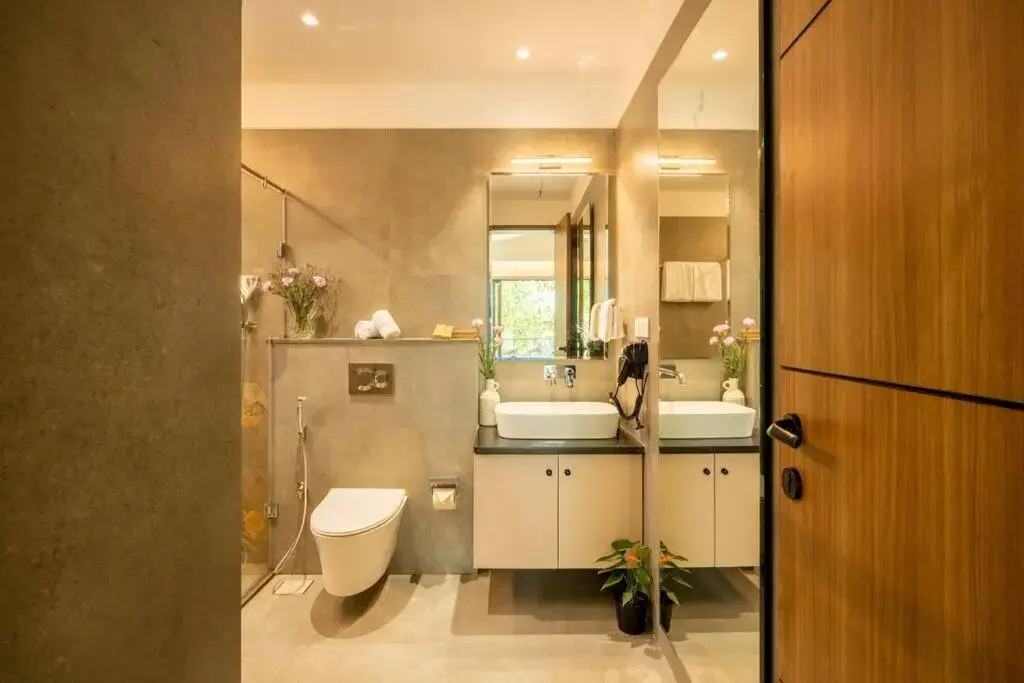 Cloud7 Waves Luxury 4 BHK Villa by Elivaas