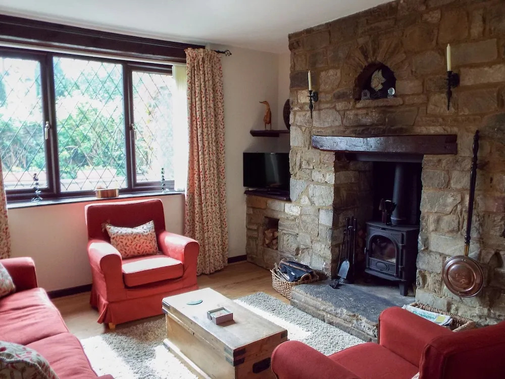 Alms Cottage