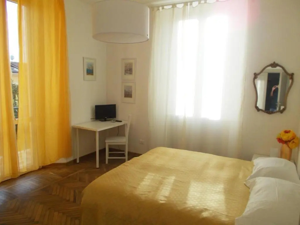 B&B ROSSANA